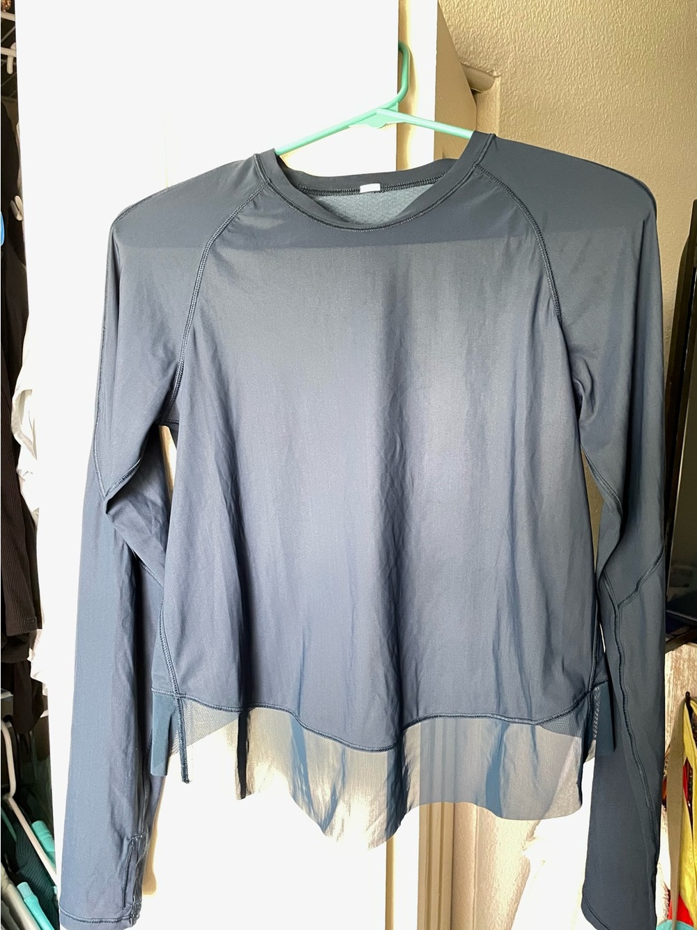 lululemon athletica navy long-sleeve sheer-hem top